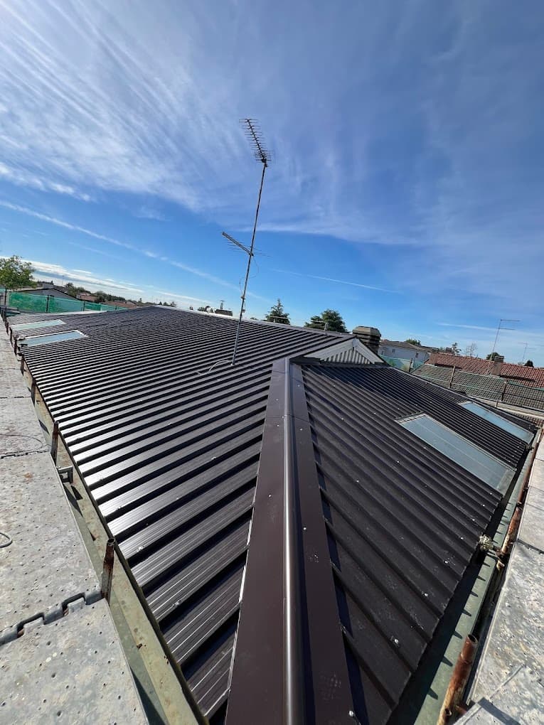 Copertura metallica completata